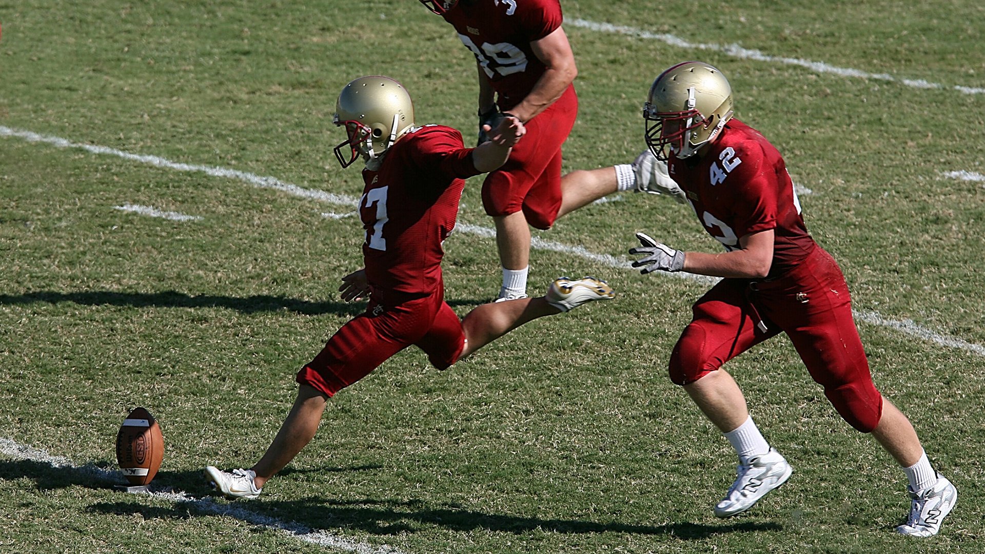 开云-冲刺段爆发力谁更胜一筹？，冲刺跑的技术